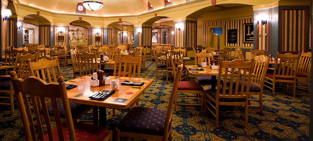 Yacht Club Galley // Captain's Grille