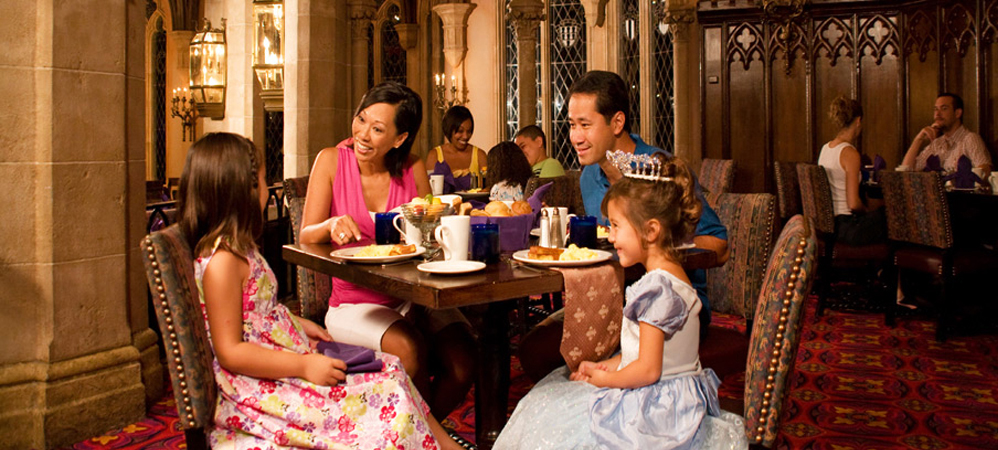 Cinderella's Royal Table - Dream Dining Cinderella's Royal Table - Dream Dining