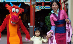 Character Greetings Around Epcot Theme Park Character Greetings Around Epcot Theme Park